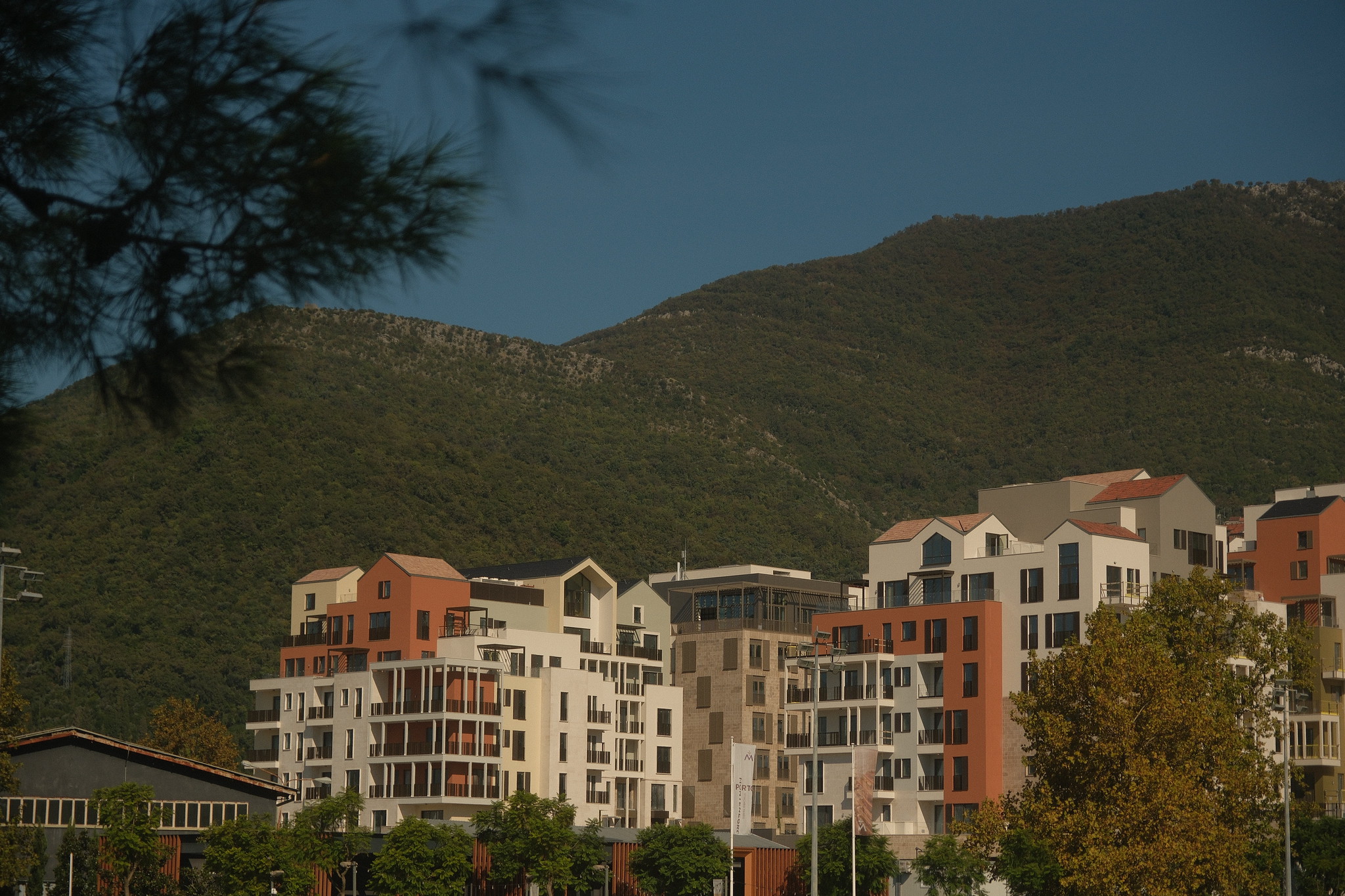 SIRO Porto Montenegro